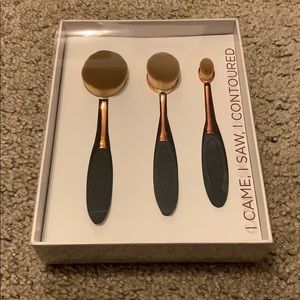 Contouring Brush Set